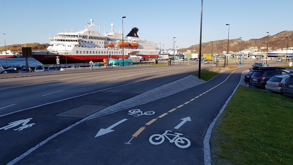 Bodø bypakke 2 Satsing på gående, syklende og miljø Tilrettelegging for gående og