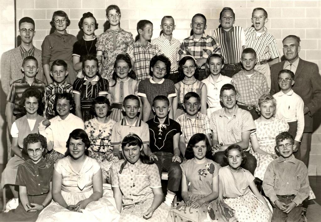 6 th Grade - Monk, Park Elementary 1958-59, Spanish Fork, Utah Front l to r: Dorothy Williams, Linda Vest, Judy Jones, Joyce Young, Renee Smith, Allen Geslison 2 nd : Lynda Denison, Connie
