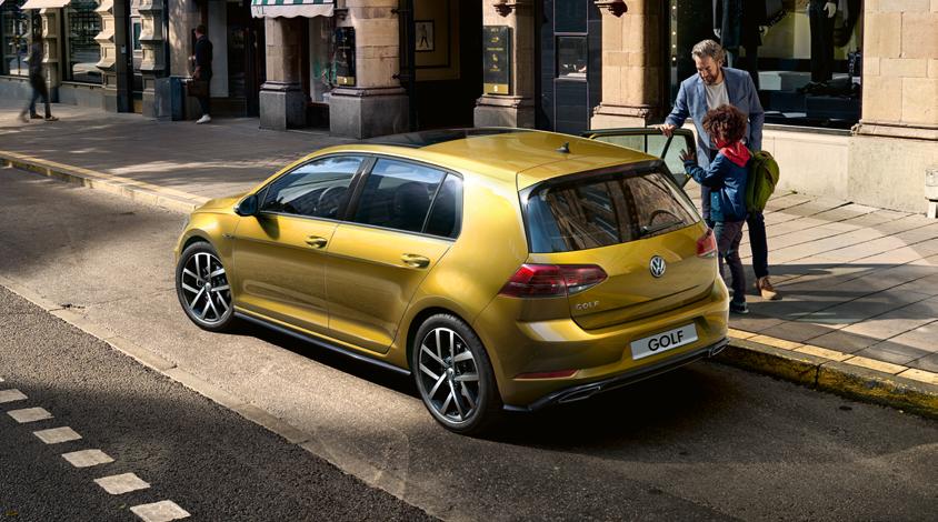 Volkswagen Golf BRS 004 402 G Alle data i brosjyren er ikke nødvendigvis korrekte til enhver tid.