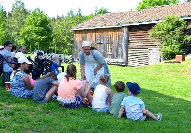 Skolestart 20.august 2019 Skolen starter opp igjen etter sommerferien tirsdag 20.8. 2.-7. klasse begynner kl. 08.00. 1.