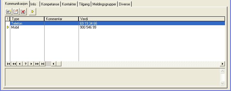 Kommunikasjon På denne fanen kan du registrere den ansattes ulike telefonnummer, evt.