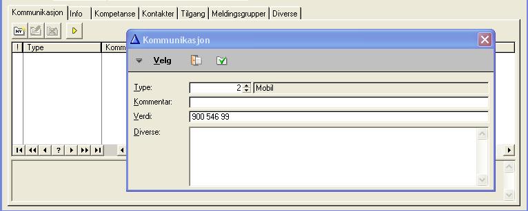 For å legge inn et nytt tlfnr. trykker du på knappen for NY du fant symbolet for hovedkommunikasjon.