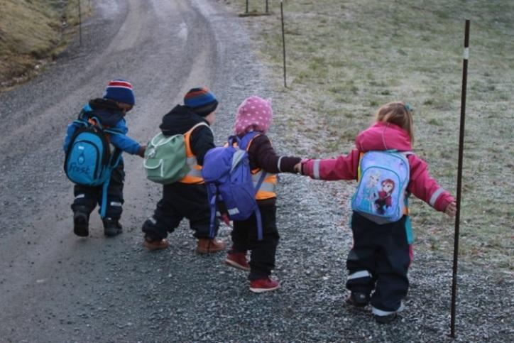 samtale og hjelpe hverandre å