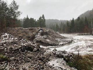 til lovlig avfallsanlegg (må ha