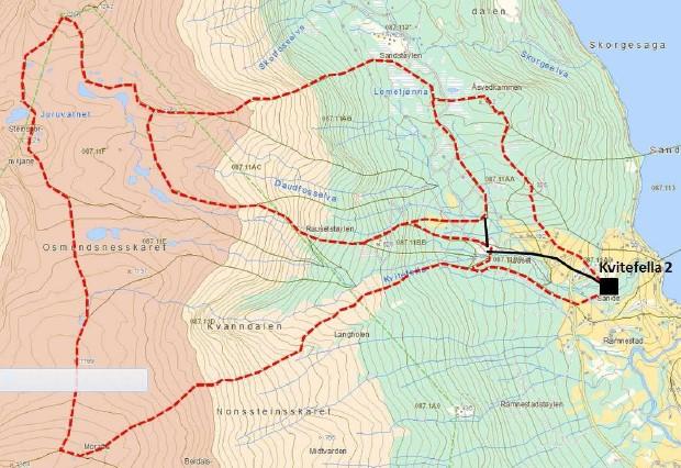 Vegtilkomst til stasjonen kan ordnast via bru over elva frå eksisterande kraftstasjon eller opprusting og forlenging av ein landbruksveg oppover langs elva