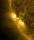 NASAs Solar Dynamics Observatory (SDO) er vårt nye vindu mot sola. Her er solflekk nr 1112 i ferd med å fødes på solranda. (NASA) Hvem vinner?