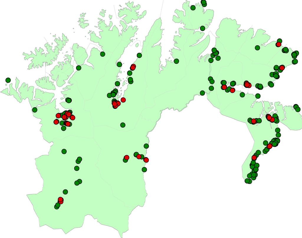 (www.artfakta.se). Da sandsvalen var Årets Fugl i 2010 ble det påvist 18 kolonier i Finnmark med ca 1000 reirhull hvorav ca. 600 aktive.