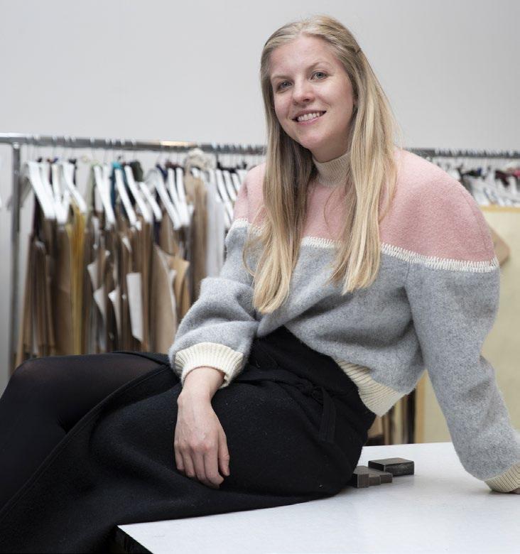 Norske designere velger norsk ull Eksklusive plagg i norsk lammeull Elisabeth Stray Pedersen er en norsk designer og gründer som har lansert sin egen merkevare ESP, som består av eksklusive plagg i