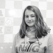 En annen jente som gjorde det det bra, var 10 år gamle Lykke-Merlot Helliesen (jenter u10). Hun spilte ingen remiser, og vant 6 parter. Det gjorde at hun fikk en 8. plass. Kjempebra!