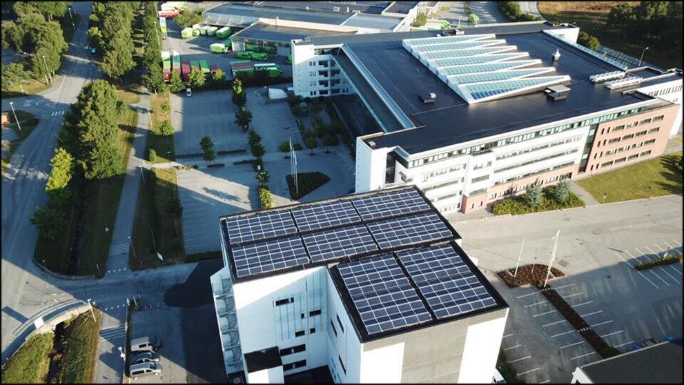 Case 1 Lokal strømproduksjon Eier av parkeringshus ønsker å kjøpe solcellekraft fra Bygg 2 Konsesjonsbelagt virksomhet Energiloven krever konsesjon for produksjons- og fordelingsanlegg samt omsetning
