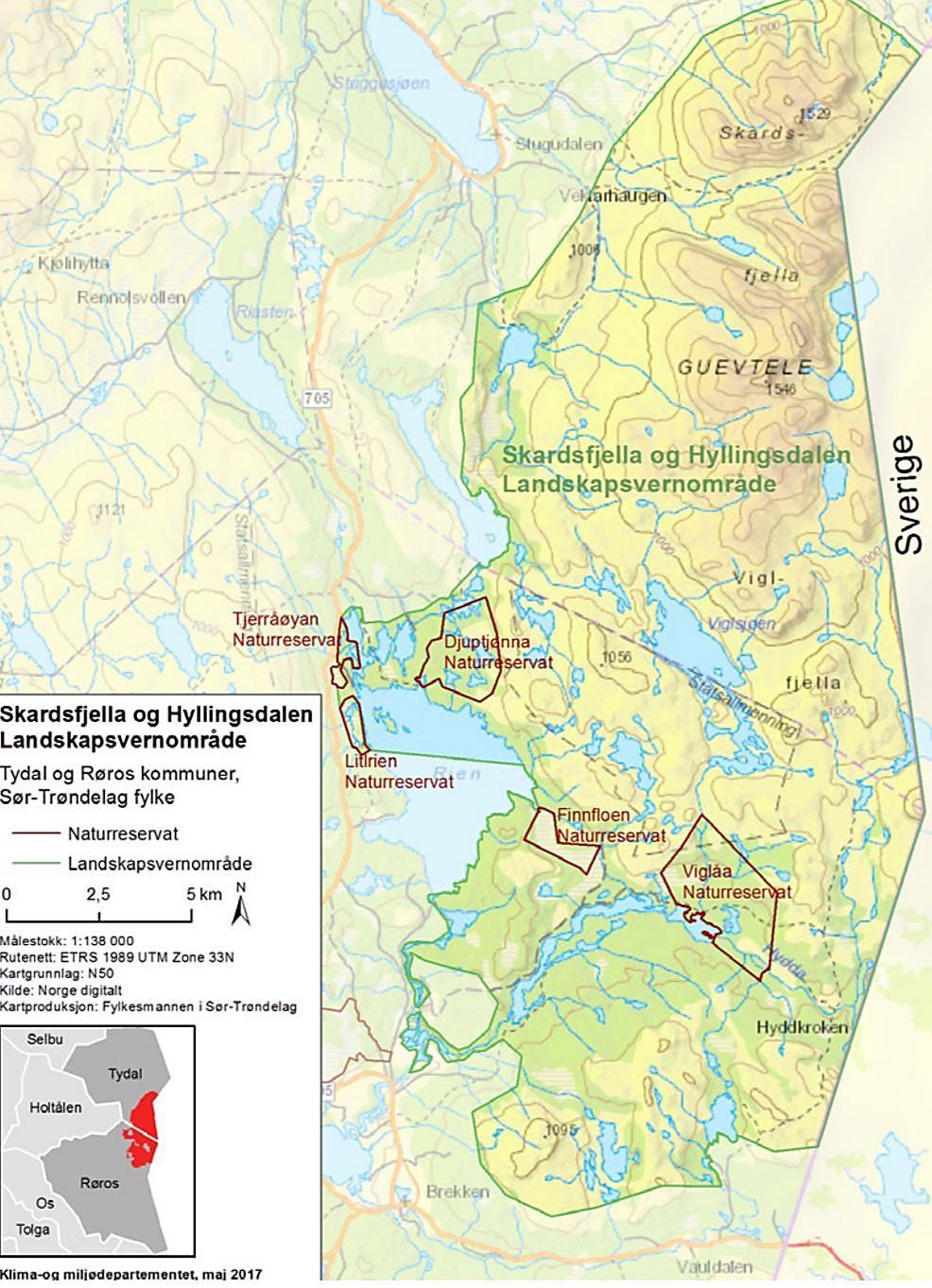 Det er fem naturreservater som ligger innenfor grensene til Skardsfjella og Hyllingsdalen landskapsvernområde: Djuptønna, Litlrien, Tjerråøyan, Viglåa og Finnfloen.
