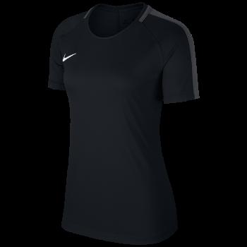 Nike Dry fabric helps you stay dry and comfortable. Raglan sleeves allow natural range of motion. 1/4-zip design with mock neck for custom ventilation. Shaped droptail hem provides extra coverage.