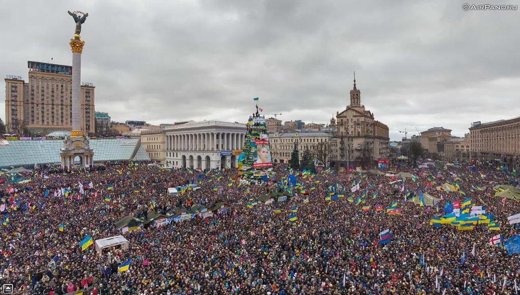 Majdàn eller Uavhengighetsplassen oppsto pånytt som politisk kraft Majdan felte Putins mann Janukovitsj i Kiev også under «den oransje