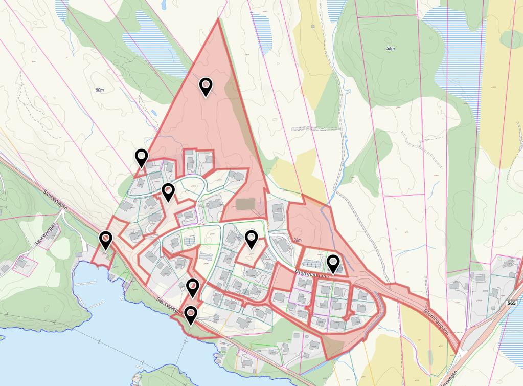 kommune eig mellom anna arealet her der det er badeplass og båtopptrekk.