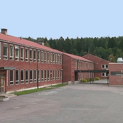 Oslo kommune Utdanningsetaten Trasop skole minosloskole.no Skolens profil Skolens profil Trasop skole har rundt 725 elever og ligger rett ved Marka i Østensjø Bydel.