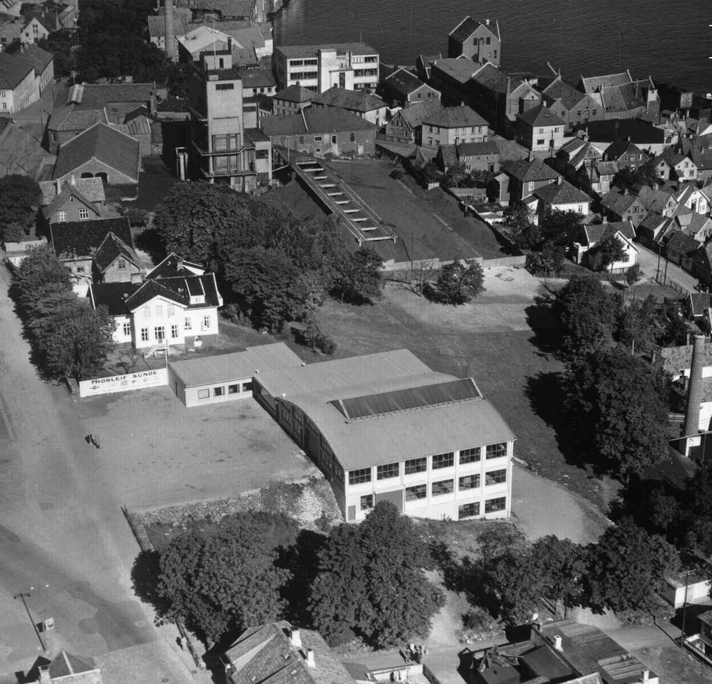 Fra omkring 2000-tallet blir området transformert til primært boliger og næring med større og tettere bebyggelse. Prosjektet og visjonen tar utgangspunkt i det eksisterende miljøet.