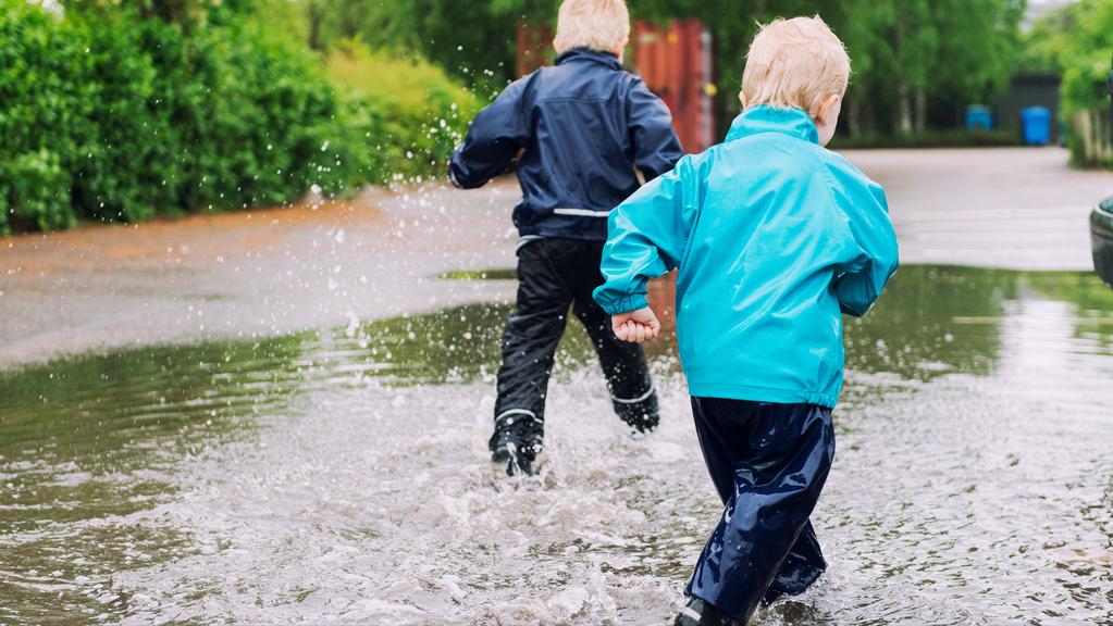 DYPDYKK I FORBEDRINGSOMRÅDER INFORMASJON Gi mer informasjon i hverdagen Lite digital informasjon Savner informasjon (bemanning, hendelser, barnets utvikling og pedagogikk) BEMANNING Lite stabilitet