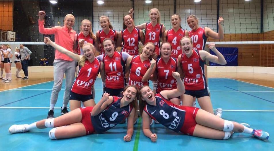 TVN damer ble plassert rett i semifinalen, og der vant de mot Oslo Volley. I sluttspillfinalen møtte de, i år som i fjor, Førde. Og denne gangen ble det en imponerende seier til TVN-jentene.