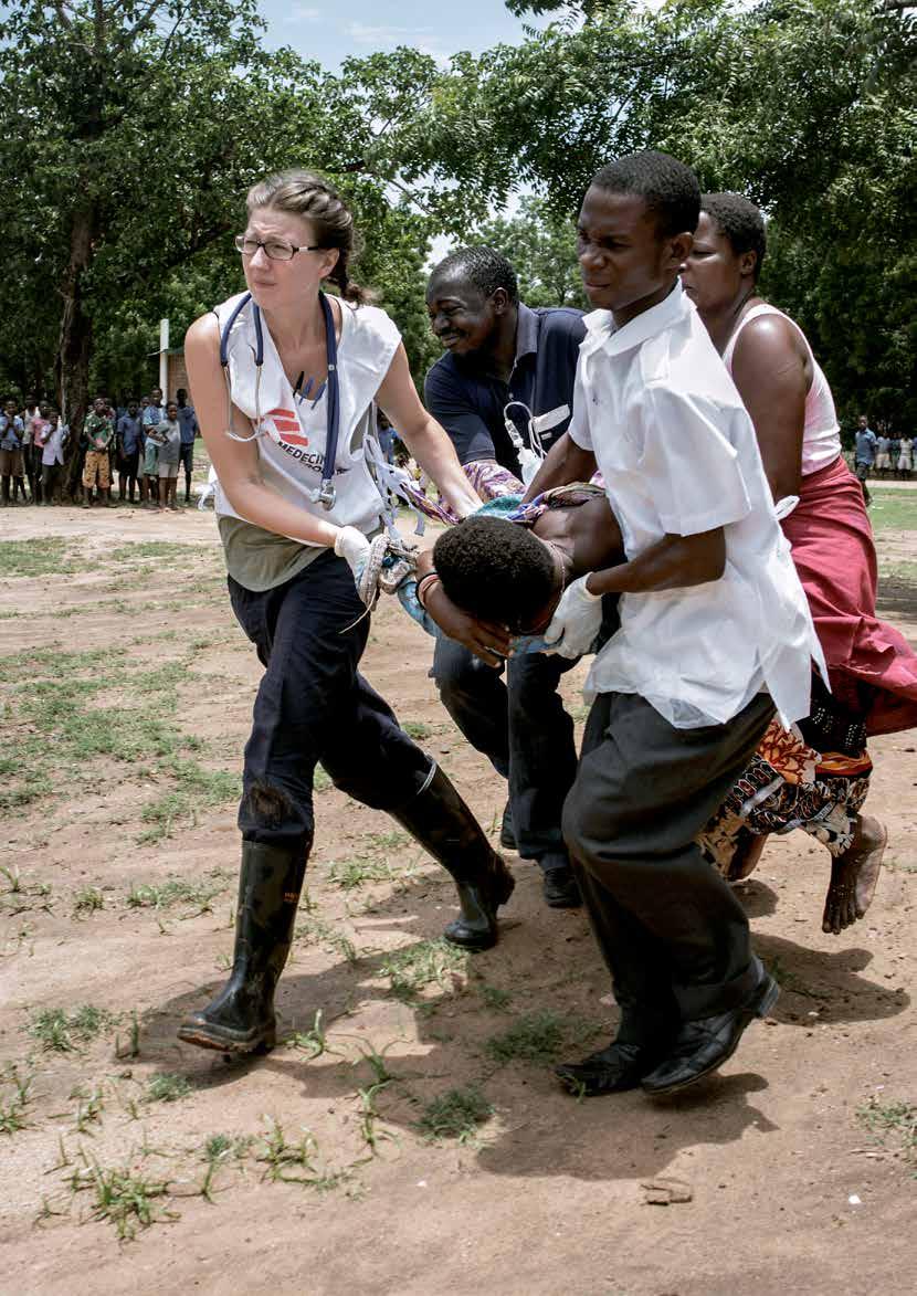 Gravide Yanesi fra Malawi fikk svangerskapskomplikasjoner i niende måned, og måtte evakueres av Leger Uten