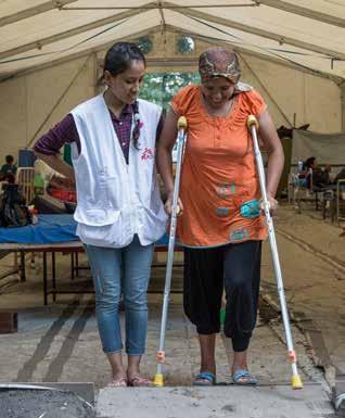 Leger Uten Grensers midlertidige klinikk, ble satt opp inne på det nasjonale ortopediske sykehuset i Kathmandu. 180.000 kroner koster en nødhjelpspakke som kan behandle 10.