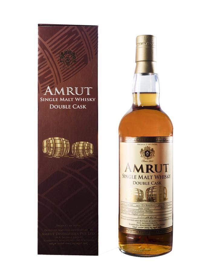 Amrut 7 YO Double Cask Amrut 7 yo 2009 Double Cask er en unik blanding av en ex-bourbon cask (N 3452) og en ex-pedro Ximénez (N 3803).