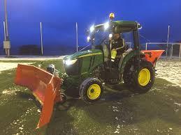 TRAKTOR Vi har behov for traktor for å holde fotballbanene åpne på høsten og etter «hovedbrøyting» medio mars for trening. Unngå avlyste kamper pga plutselig snøfall som vi ikke får brøytet.