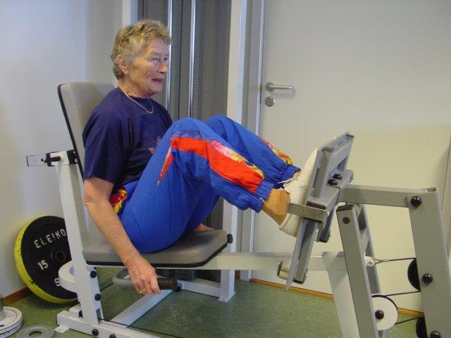 Maksimal styrketrening og utholdenhet, Lungepasienter KOLS 8 uker trening 3x uke 35% bedre gangeffektivitet (mekanisk nytteeffekt) 15% bedre