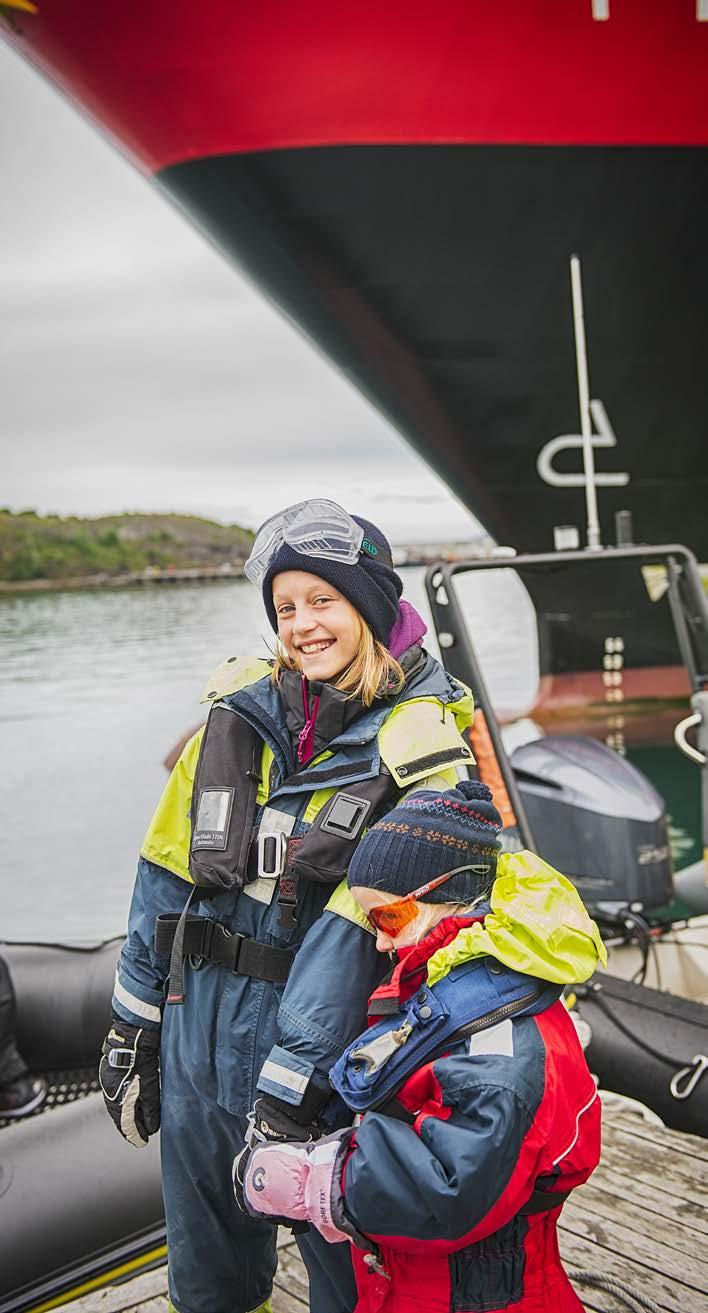 Eventuell annen overdimensjonert / tung bagasje regnes som last, og må betales for i henhold til Nor-Lines priser. Vær oppmerksom på at bagasjetjeneste ikke er tilgjengelig i andre havner enn Bergen.