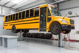 Helt nedfelt er løfteplattformen i nivå med gulvet ideelt for busser med lavt gulv. Be om tilbud Kr 48.510,- TEXA Konfort 760R Bus R134a (TXD Z06820) Automatisk modell med mange funksjoner.