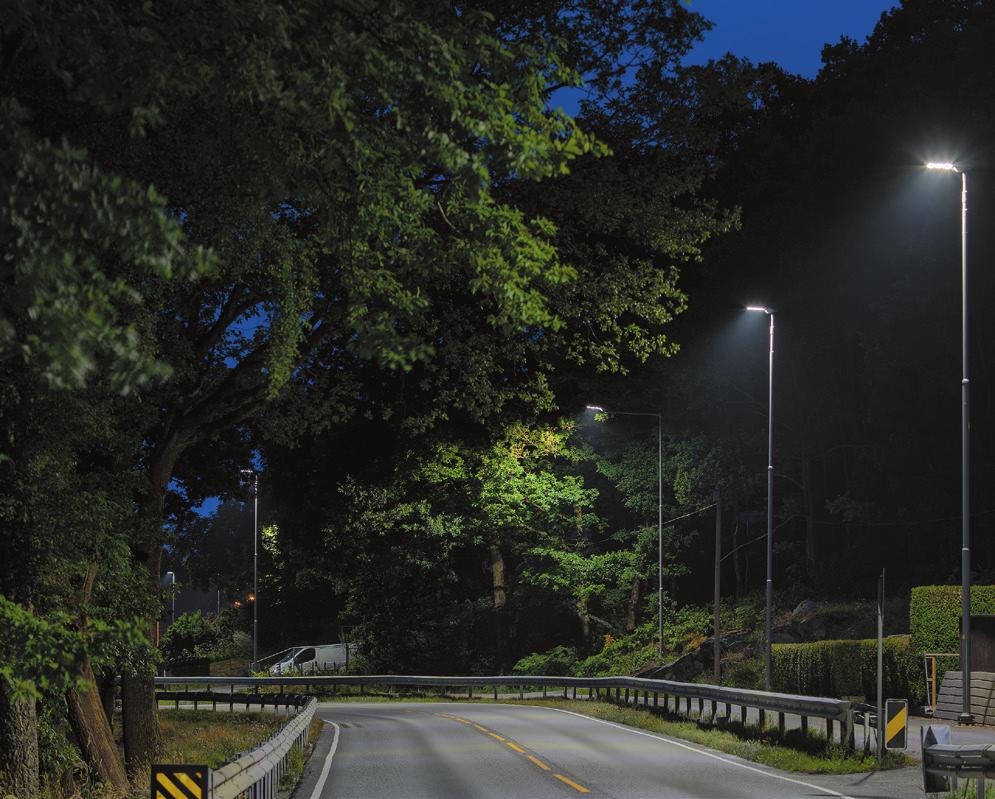 Dette skaper trygghet og god synlighet. Lys fjerner mørket. Lys gir økt trygghet. Lys gjør det lettere å bli sett som fotgjenger av bilister. Lys gjør områder og gangveier mer tilgengelige.
