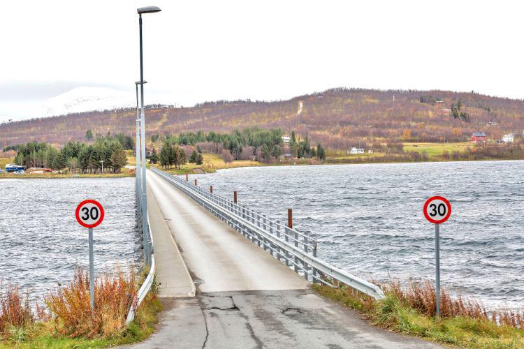 Håkøya Håkøyvegen 419 5 Håkøya 2 tomter regulert til fritidsformål, beliggende på idylliske Håkøya, beliggende mellom Tromsøya