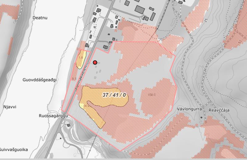 Deler av tomten er avsatt til boligformål i kommunedelplan for sentrum (gult felt). Det gule feltet er ikke registrert som dyrkbar jord.