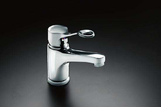 Armaturhull: Ø 35 mm. For informasjon om installasjon av vann se s. 15.