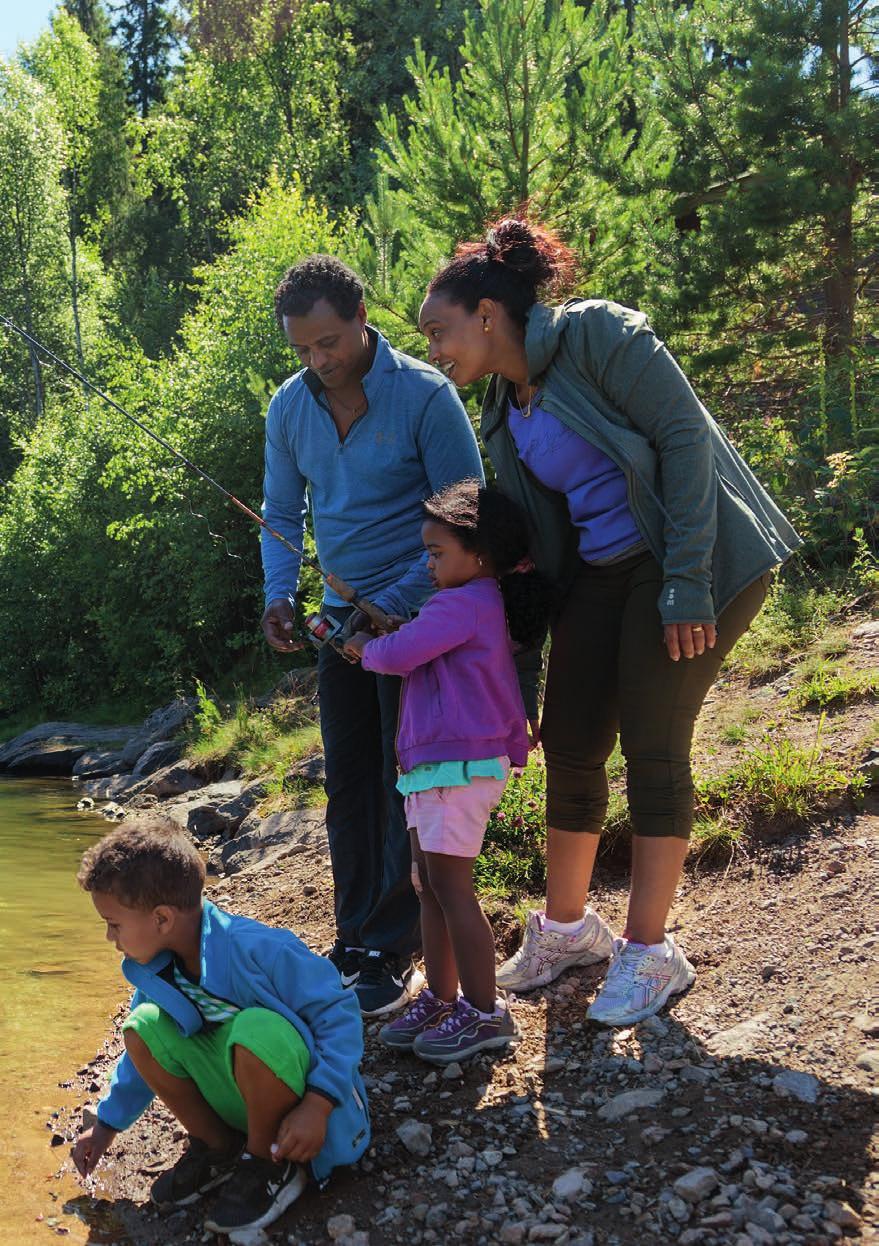 3 GODE GRUNNER TIL Å GÅ TUR Du får trim og blir i bedre form Du kommer bort fra mas og stress Du opplever naturens stillhet