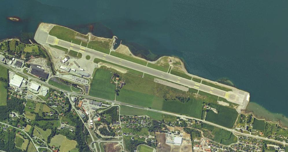 Molde lufthavn Årø (ENML) Oversiktskart "" )) MBR1!A A! MBR2 SDP-4-1 """ " ))) A " "" )!