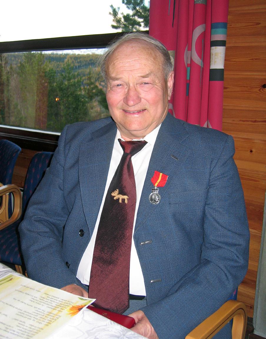 Kongens fortjenestemedalje i april 2007 påpekte ordfører Arnfinn Nergård følgende: - I 1972 ble Jon J. Meli valgt til leder av Arbeidsutvalget i Forollhogna villreinområde.