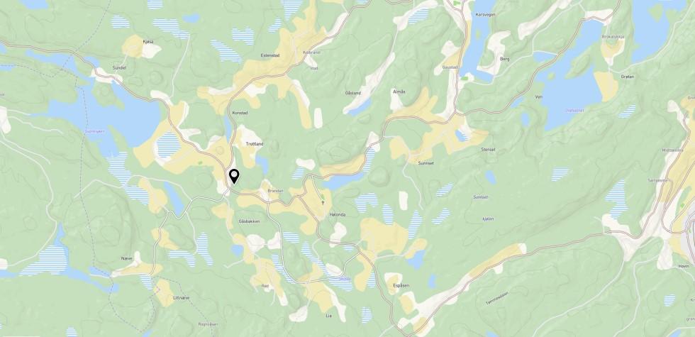 Figur 1: Oversiktskart med planområde markert med pil Figur 2: Utsnitt fra kommuneplanens arealdel med planområde uthevet Beskrivelse av planen og planlagte tiltak Formålet med planen er å