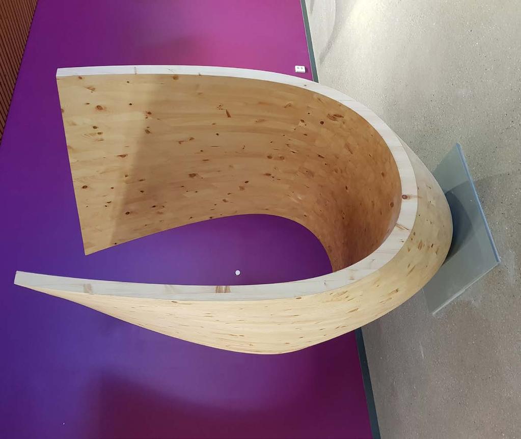 DESIGNIDÉER Vi er stolte av å ha produsert Konglestolen, som Haugen/Zohar Arkitekter designet til Skjønnhaug skole i 2018.