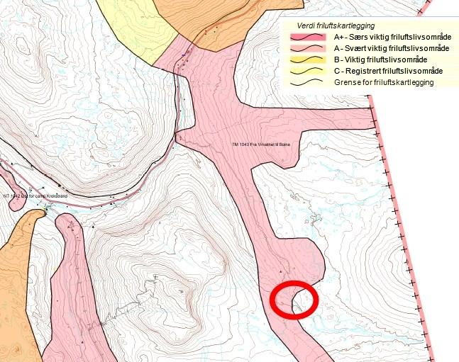 Av hensyn til fjellrev og sårbare fuglearter foreslås det fra tiltakshavers side at anleggsarbeidet med øvre del av rørgate og vanninntak utføres utenom yngle-/hekketiden, fortrinnsvis sensommer/høst.