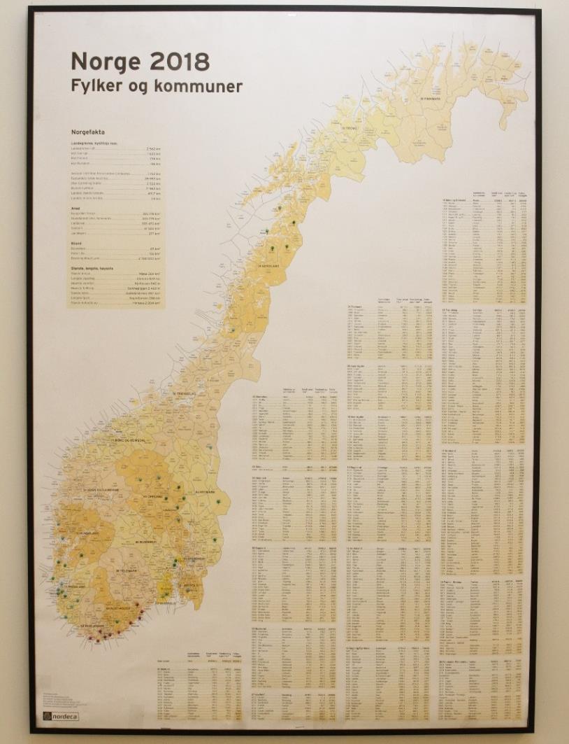 Bakgrunn for kommunalt responssenter: Startet i mars 2017 med 2 kommuner- Telenorsamarbeid Ansatte har helsefaglig bakgrunn, bemanningsplan 2 2-2 Status september 2019: 39