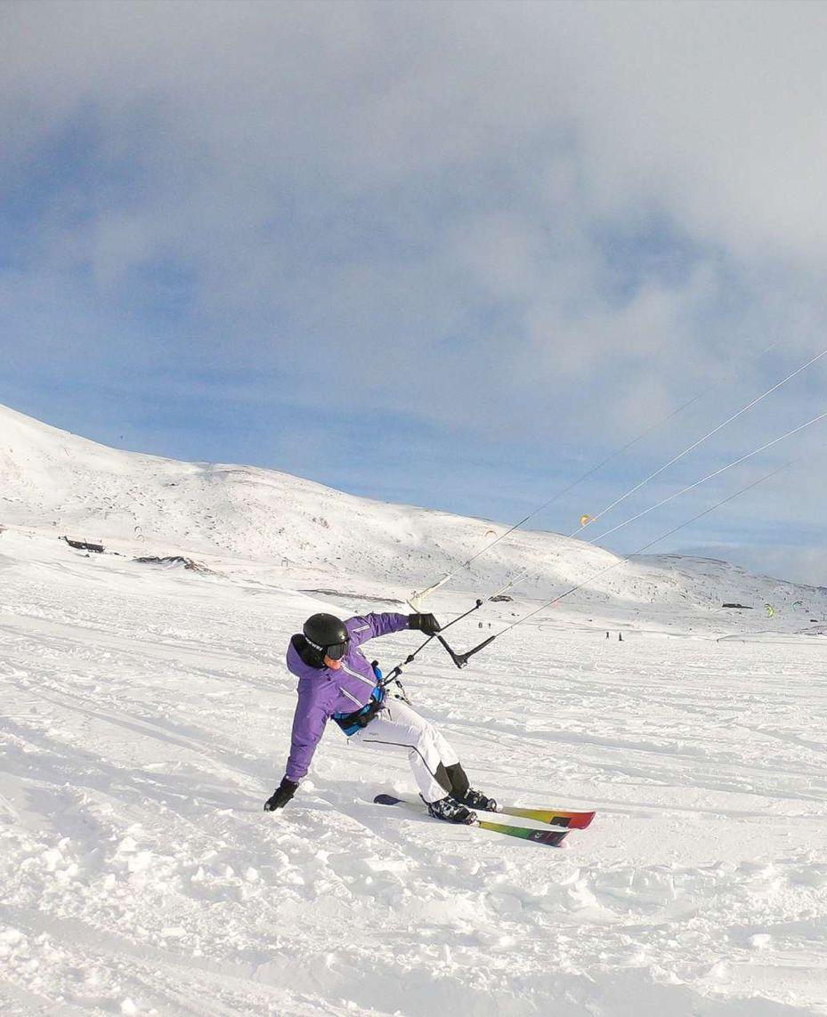 18 Fredag 25. januar 2019 VINTEREVENTYRET KITING er ikkje lenger ekstremsport bhenrik Mundal Andreassen henrik@sunnhordland.