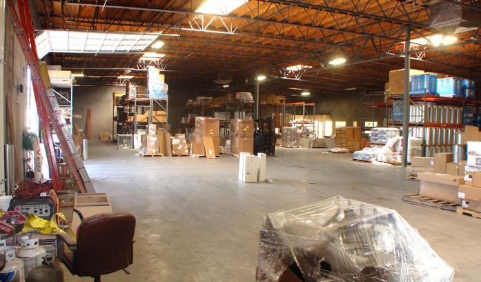 30 Median HH Income $47,382 $47,079 SPACE DETAILS: Suite 7910: 14,105 SF of Industrial ±1,100 SF of Office Reception Area 1 Offices Breakroom 2 Restrooms Power: 240V/600A/3P 18