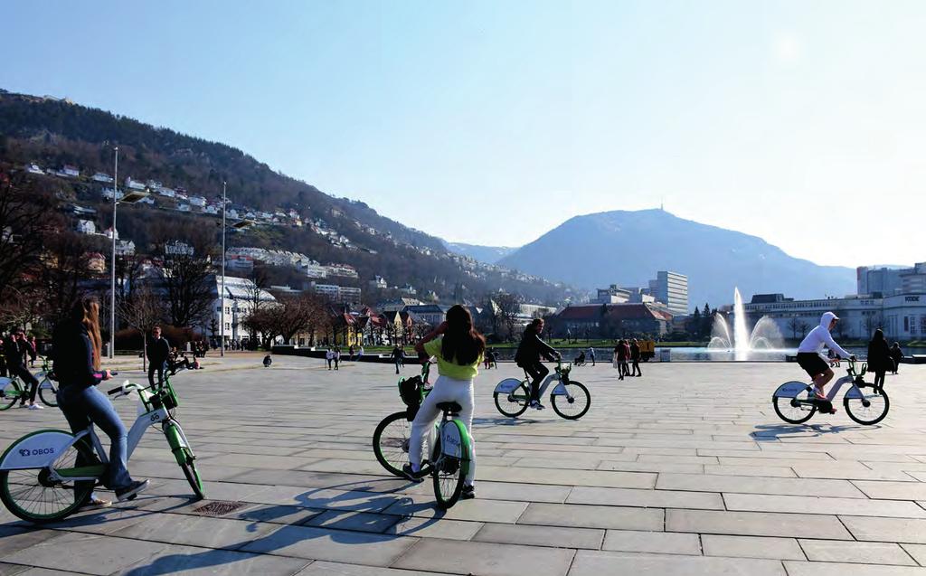 Foto: Ann-Kristin Loodtz Satsing 5: Tilrettelegge for overgang mellom sykkel og kollektivtrafikk. Tilrettelegging for overgangsmuligheter mellom sykkel og kollektiv må vurderes.