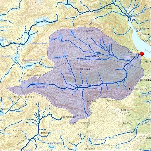 9 %) (Figur 21). Eseelvi har et nedbørfelt på 15,5 km 2 og en alminnelig lavvannføring på 42 l/s (Figur 22). Store deler av nedbørfeltet er snaufjell (83 %).