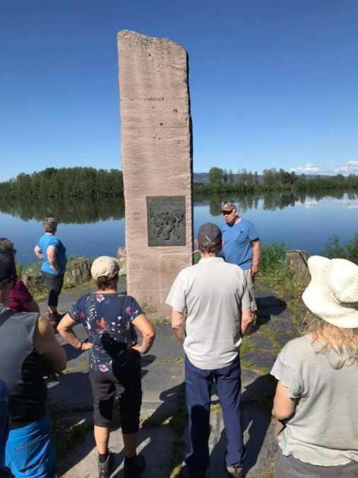 Et nomadeliv, som i ca 1850 møtte nordmenn, og dermed ble mer integrert. Stien til utsiktspunktet var også en del av losruta mot Sverige i krigsårene.