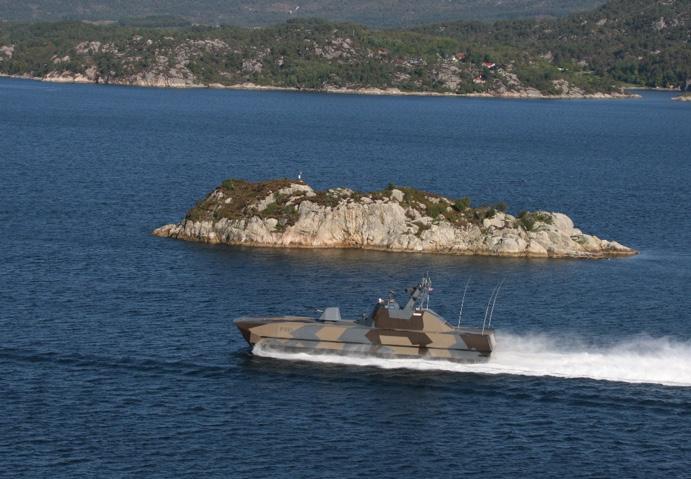 4 Case study: Royal Norwegian Navy procedures for coastal navigation The Royal Norwegian Navy (RNoN) operates a variety of vessels, operating in demanding waters along the Norwegian coastline.