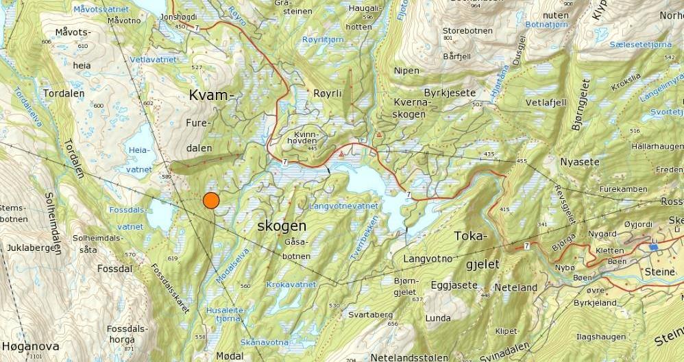 KVAMSKOGEN VASSVERK Kvamskogen vassverk ligger ved bekken fra Fossdalsvatnet i en sidegrein til Mødalselva oppe i