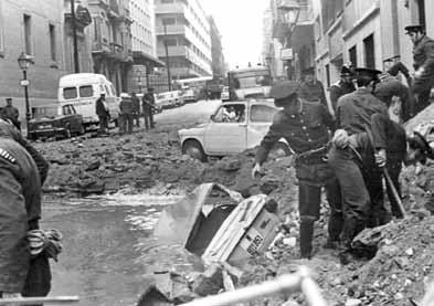 Denne leiligheten lå på ruten Carrero Blanco kjørte når han regelmessig skulle i gudstjeneste ved kirken San Francisco Borja.