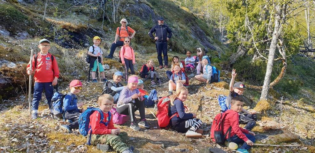 Midlertidig inndraging av gjenstandar Alvorlege brot eller brot som gjentek seg kan føra til, jf. 9A-11 i opplæringslova: o at eleven vert vist bort for enkelttimar eller resten av skuledagen (1.-7.