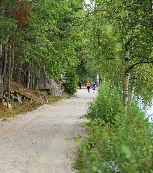 Midt i naturen nært byen Byen og naturen hånd i hånd På Begbyåsen, ca 30-40 minutters gange fra Gamlebyen, har du naturen rett utenfor stuedøra.